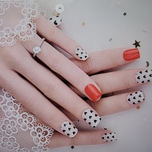 Press On Nail 24 Pieces Heart False Nails